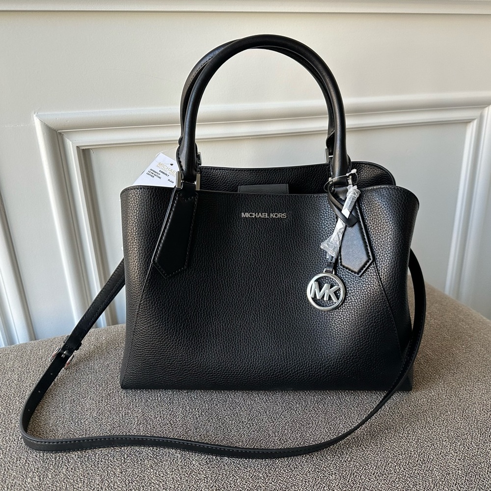 NWT Michael By Michael Kors Kimberly Large Leather Satchel in Black
